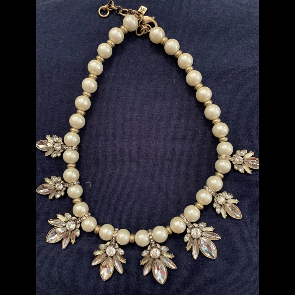 Banana republic necklace